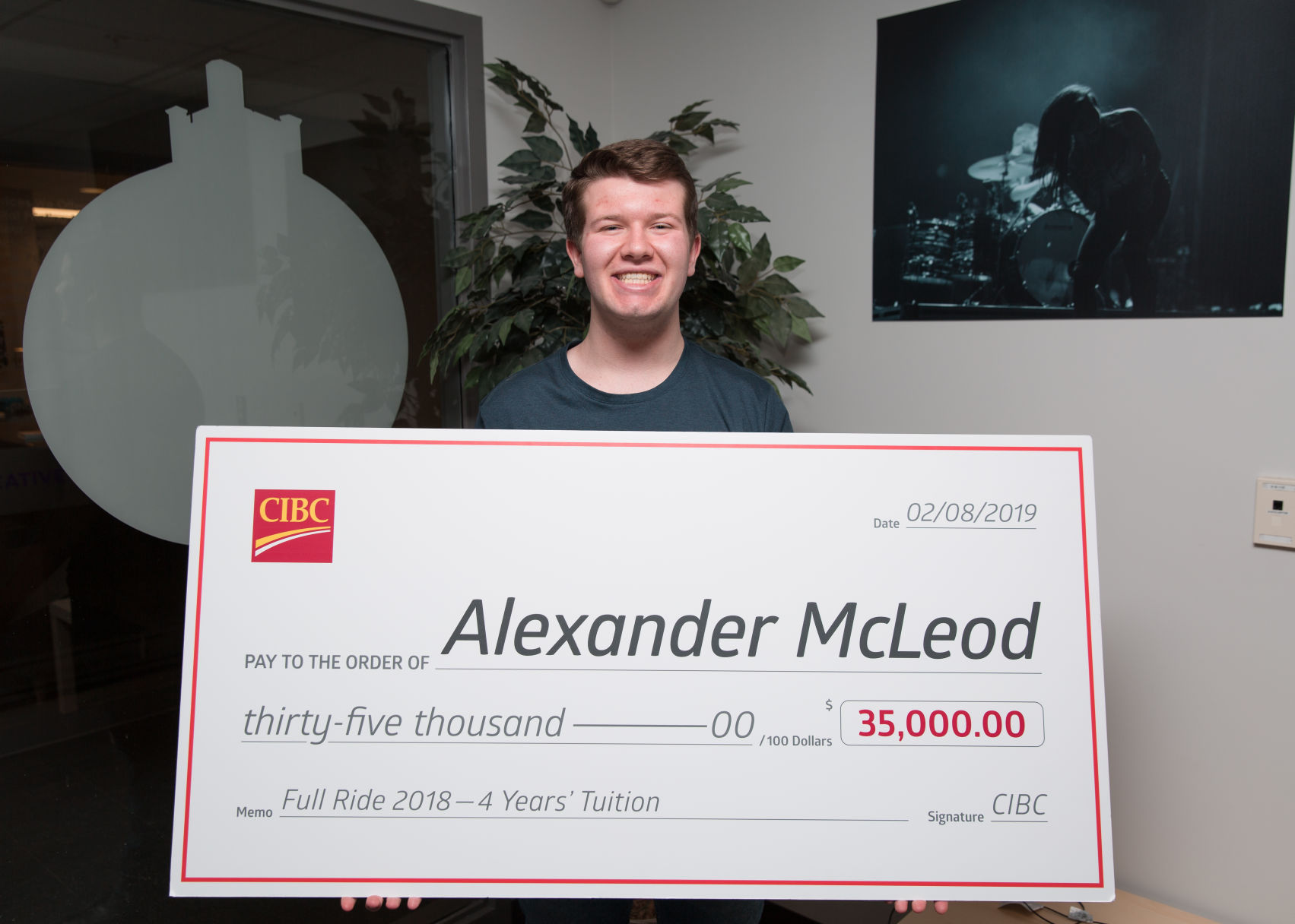 Alexander McLeod scholarship (Photo)